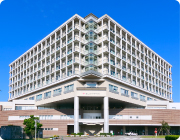 富山赤十字病院外観